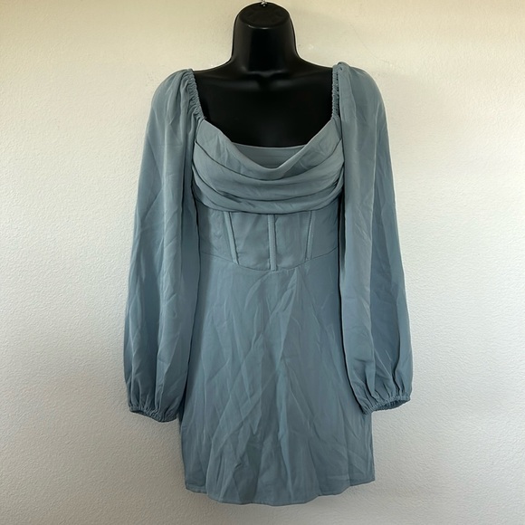 Princess Polly Lillie Long Sleeve Corset Style Blue Sage
Mini Dress - Picture 4 of 12